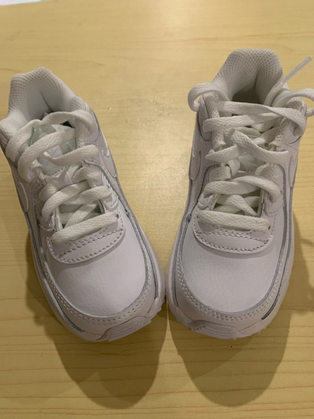 Nike kids White Athletic Sneakers - Comfortable Everyday Shoes